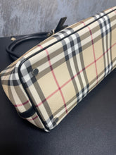 Load image into Gallery viewer, Burberry Handbag SKU6991