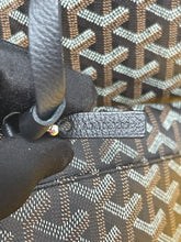 Load image into Gallery viewer, Goyard Saint Louis PM SKU6957