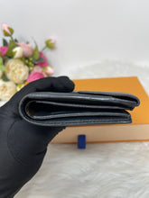 Load image into Gallery viewer, Louis Vuitton Compact Mid Size SKU6702