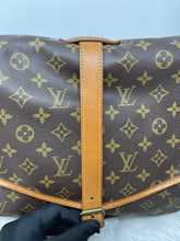 Load image into Gallery viewer, Louis Vuitton Saumur 35 SKU6732