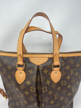 Load image into Gallery viewer, Louis Vuitton Palermo SKU6749