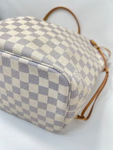 Load image into Gallery viewer, LV Neverfull MM Azure SKU7086