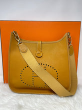 Load image into Gallery viewer, Hermes Evelyne GM SKU6739
