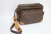 Load image into Gallery viewer, Louis Vuitton Nile SKU6738