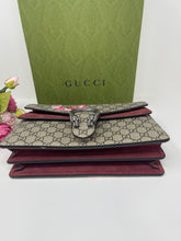 Load image into Gallery viewer, Gucci Dionysus Bloom Medium SKU6768