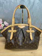 Load image into Gallery viewer, Louis Vuitton Tivoli GM SKU7008