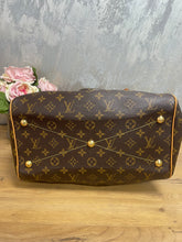 Load image into Gallery viewer, Louis Vuitton Tivoli GM SKU7008