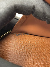 Load image into Gallery viewer, Louis Vuitton Zippy Organizer Monogram SKU6707