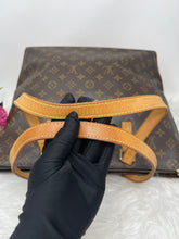 Load image into Gallery viewer, Louis Vuitton Cabas Mezzo SKU6653
