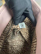 Load image into Gallery viewer, MCM Tote SKUAM2198