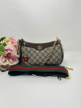 Load image into Gallery viewer, Gucci Ophidia Crossbody SKU7073