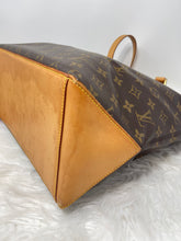 Load image into Gallery viewer, Louis Vuitton Cabas Mezzo SKU6653