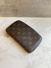 Load image into Gallery viewer, Geode Zippy Wallet SKU6322