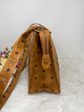 Load image into Gallery viewer, MCM Tote SKU6561