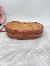Load image into Gallery viewer, MCM Crossbody Round SKU6575