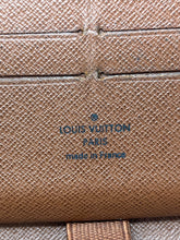 Load image into Gallery viewer, Louis Vuitton Zippy Organizer Monogram SKU6707