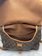 Load image into Gallery viewer, Louis Vuitton Saumur 35 SKU6654