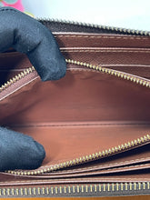 Load image into Gallery viewer, Louis Vuitton Zippy Wallet Monogram SKU6706
