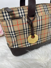 Load image into Gallery viewer, Burberry Tote SKU6620