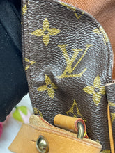 Load image into Gallery viewer, Louis Vuitton Cartouchiere GM SKU6739