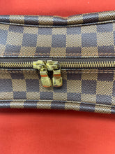 Load image into Gallery viewer, Louis Vuitton Nabiglo DE SKU6906
