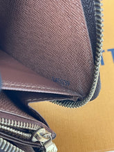 Load image into Gallery viewer, Louis Vuitton Zippy Long Wallet SKU9010