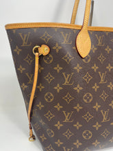 Load image into Gallery viewer, Neverfull MM Pivione SKU6530