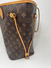 Load image into Gallery viewer, Neverfull MM Pivione SKU6530