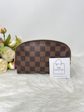 Load image into Gallery viewer, Louis Vuitton Cosmetics Pouch DE SKU6701
