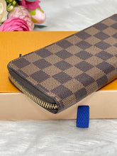 Load image into Gallery viewer, Louis Vuitton Clemence DE SKU6703