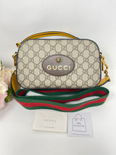 Load image into Gallery viewer, Gucci Neo Vintage Supreme SKU6959