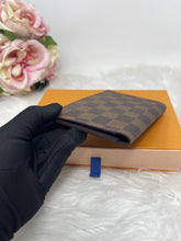 Load image into Gallery viewer, Passport Holder SKU6600