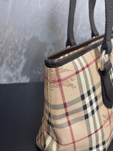 Load image into Gallery viewer, Burberry Tote SKU6992