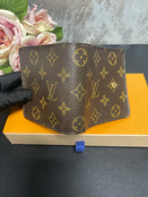 Load image into Gallery viewer, Louis Vuitton Compact Wallet SKU9014