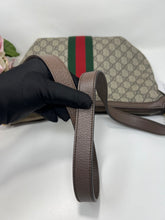 Load image into Gallery viewer, Gucci Ophidia Crossbody SKU7090