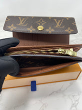 Load image into Gallery viewer, Louis Vuitton Alexandra SKU6781
