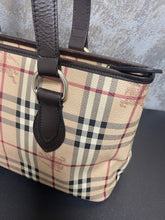 Load image into Gallery viewer, Burberry Tote SKU6992