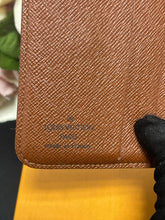 Load image into Gallery viewer, Louis Vuitton Compact Wallet SKU9014