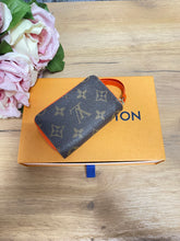 Load image into Gallery viewer, Multicartes Wallet SKU6685