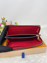 Load image into Gallery viewer, Louis Vuitton Clemence DE SKU6703