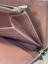 Load image into Gallery viewer, Louis Vuitton Zippy Organizer Monogram SKU6707