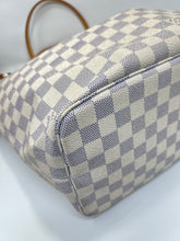 Load image into Gallery viewer, LV Neverfull MM Azure SKU7086