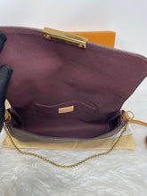 Load image into Gallery viewer, Favorite MM Monogram SKU6558