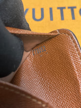 Load image into Gallery viewer, Louis Vuitton Compact Wallet SKU9014