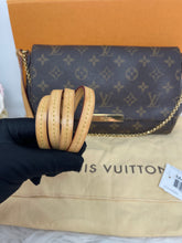 Load image into Gallery viewer, Favorite MM Monogram SKU6558