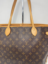 Load image into Gallery viewer, Neverfull MM Pivione SKU6530