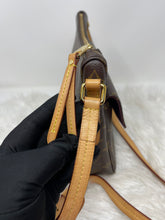 Load image into Gallery viewer, Louis Vuitton Mabillon SKU6744