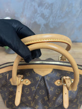 Load image into Gallery viewer, Louis Vuitton Tivoli GM SKU7008