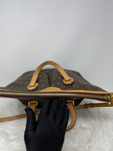 Load image into Gallery viewer, Louis Vuitton Palermo PM SKU6740