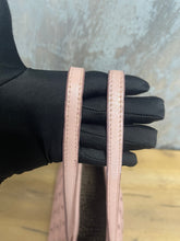 Load image into Gallery viewer, MCM Tote SKUAM2198